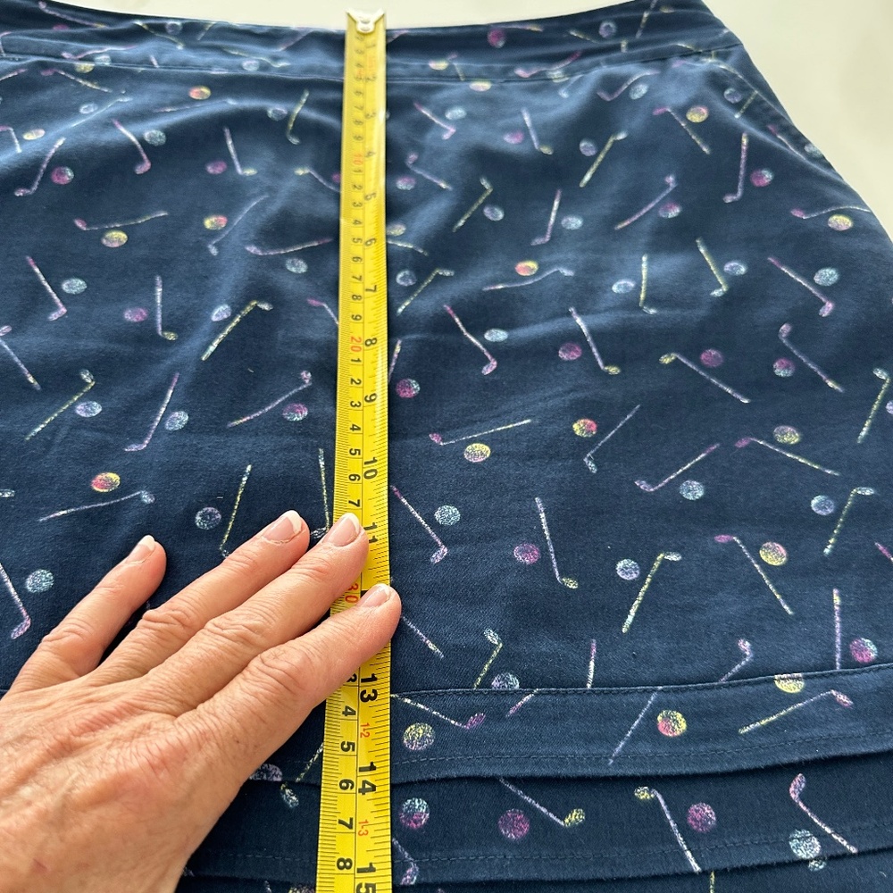 Golf skort size 8 lady Hagen